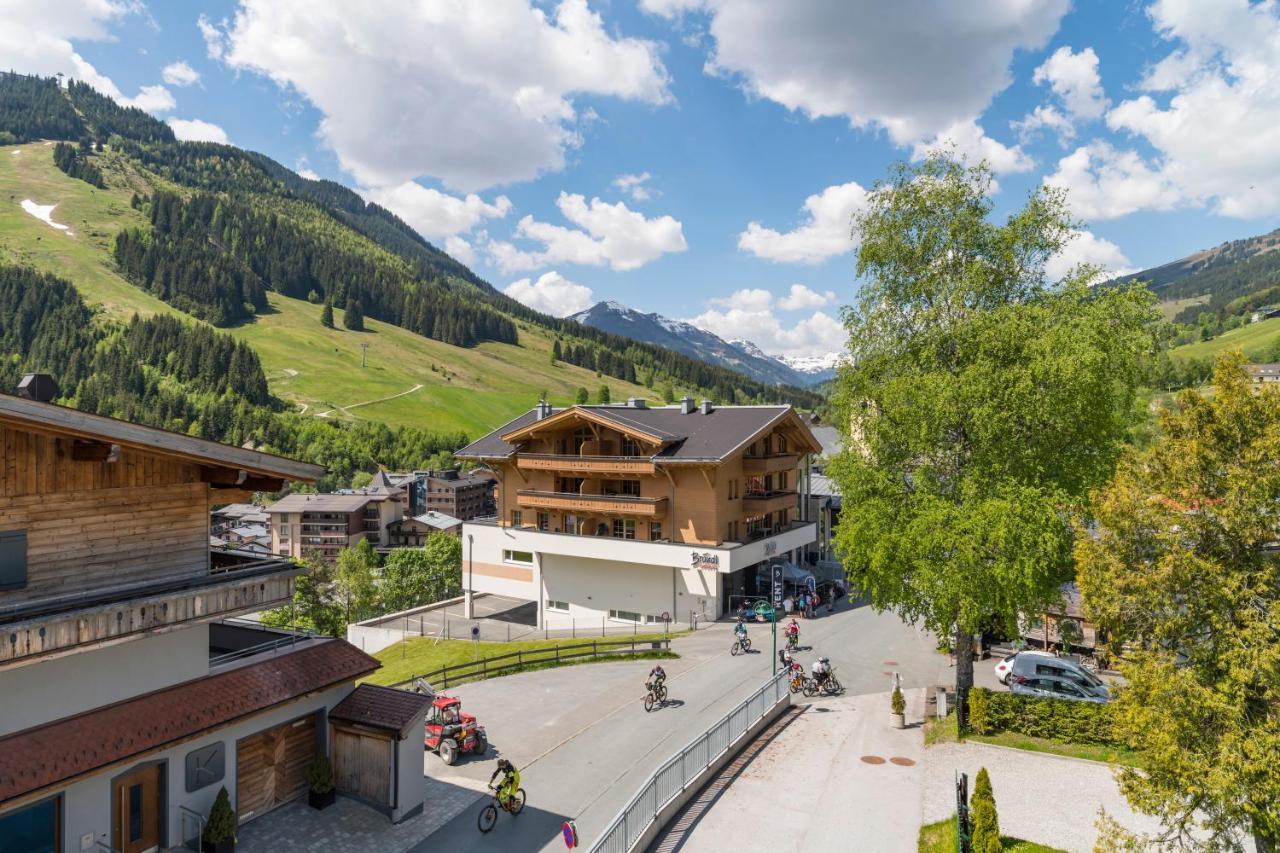 Appartements Bernhofer Saalbach-Hinterglemm Luaran gambar